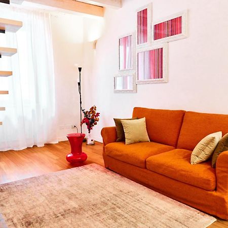 Riverside Loft Navigli - Spacious Two-Bedroom Apartment Milan Exterior photo